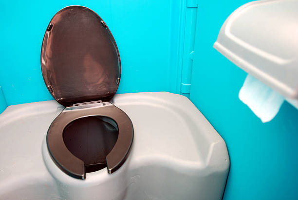 Best Luxury portable toilet rental  in Muttontown, NY